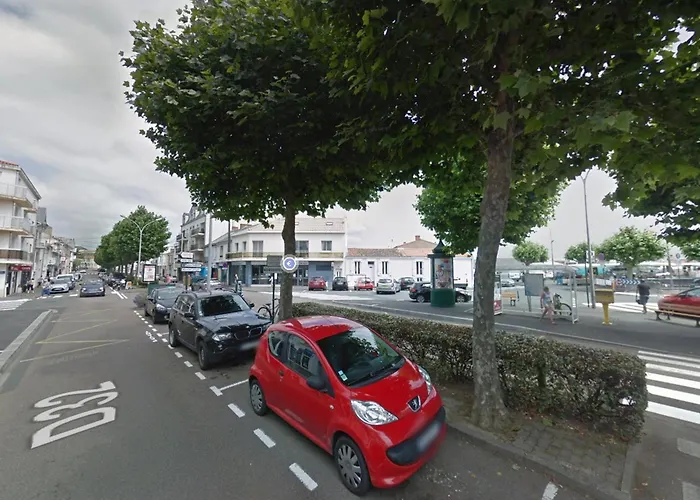 Alcove Pres De La Avec Balcon Et Wifi - Quartier Arago - Fr-1-331-229 公寓 莱萨布勒-多洛讷