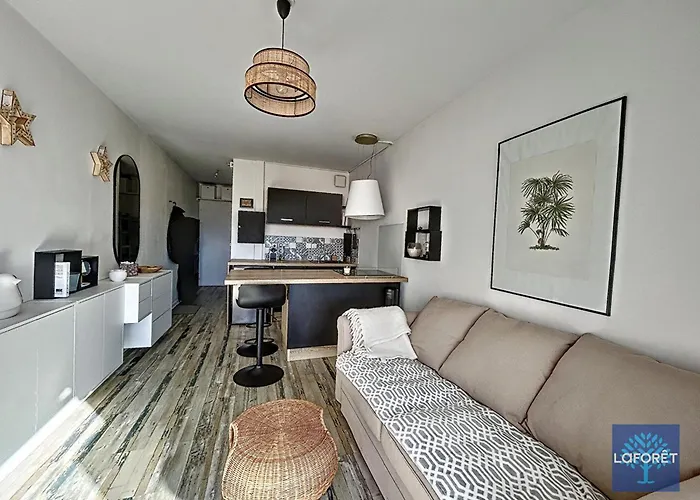 Alcove Pres De La Avec Balcon Et Wifi - Quartier Arago - Fr-1-331-229