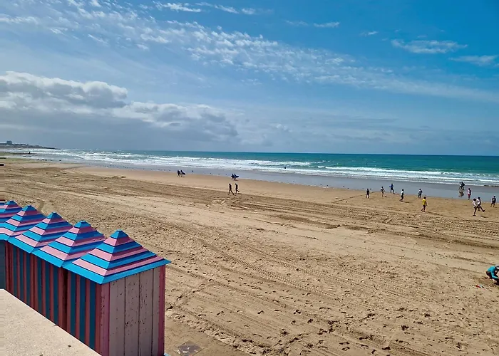 Alcove Pres De La Avec Balcon Et Wifi - Quartier Arago - Fr-1-331-229 公寓 莱萨布勒-多洛讷