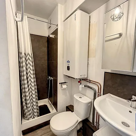 Alcove Pres De La Avec Balcon Et Wifi - Quartier Arago - Fr-1-331-229 * Les Sables-dʼOlonne